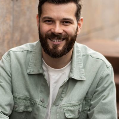Tim  Mcclaud